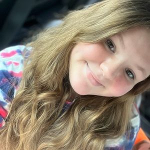 Meet your Posher, Isabella